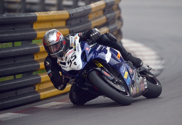 Isle of Man TT racer Dan Kneen at Macau (Stephen Davison/Pacemaker Press International)